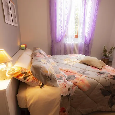 Marisol Grazioso E Vicino Al Mare